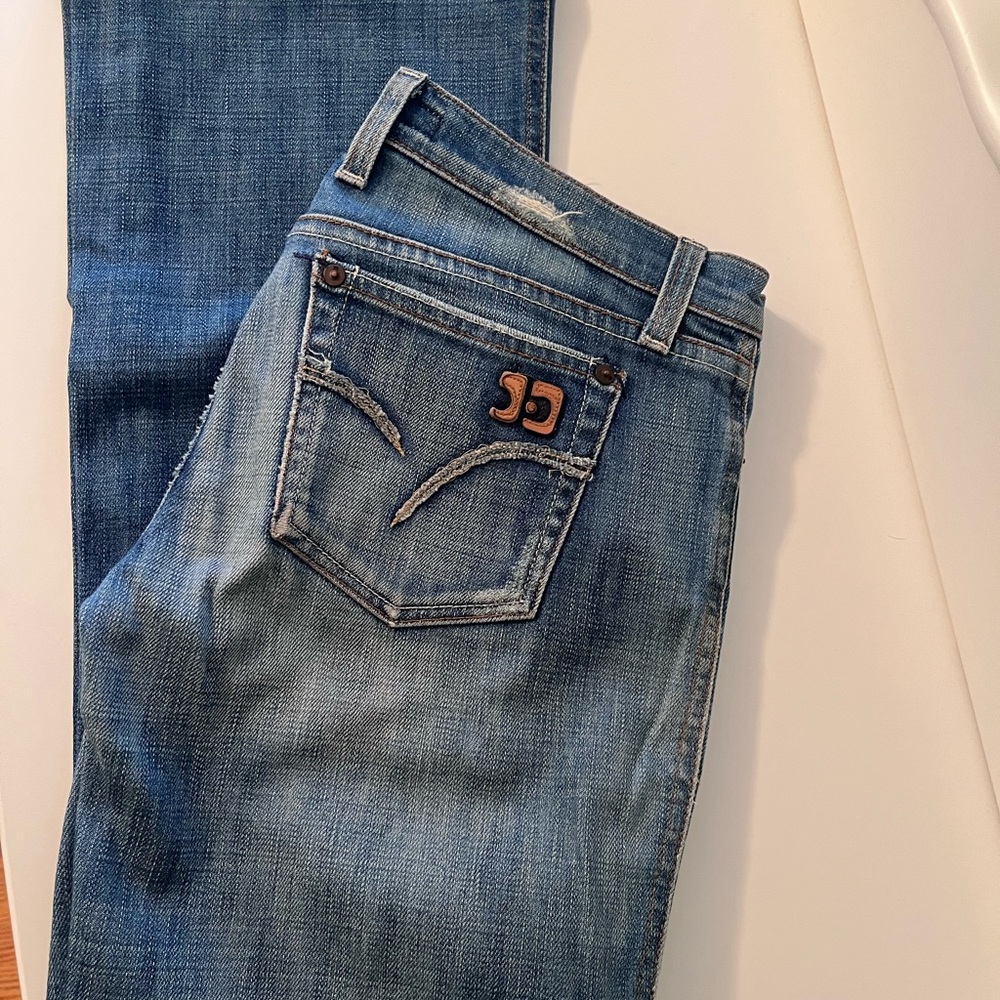 Joe’s Jeans Bootcut Style!